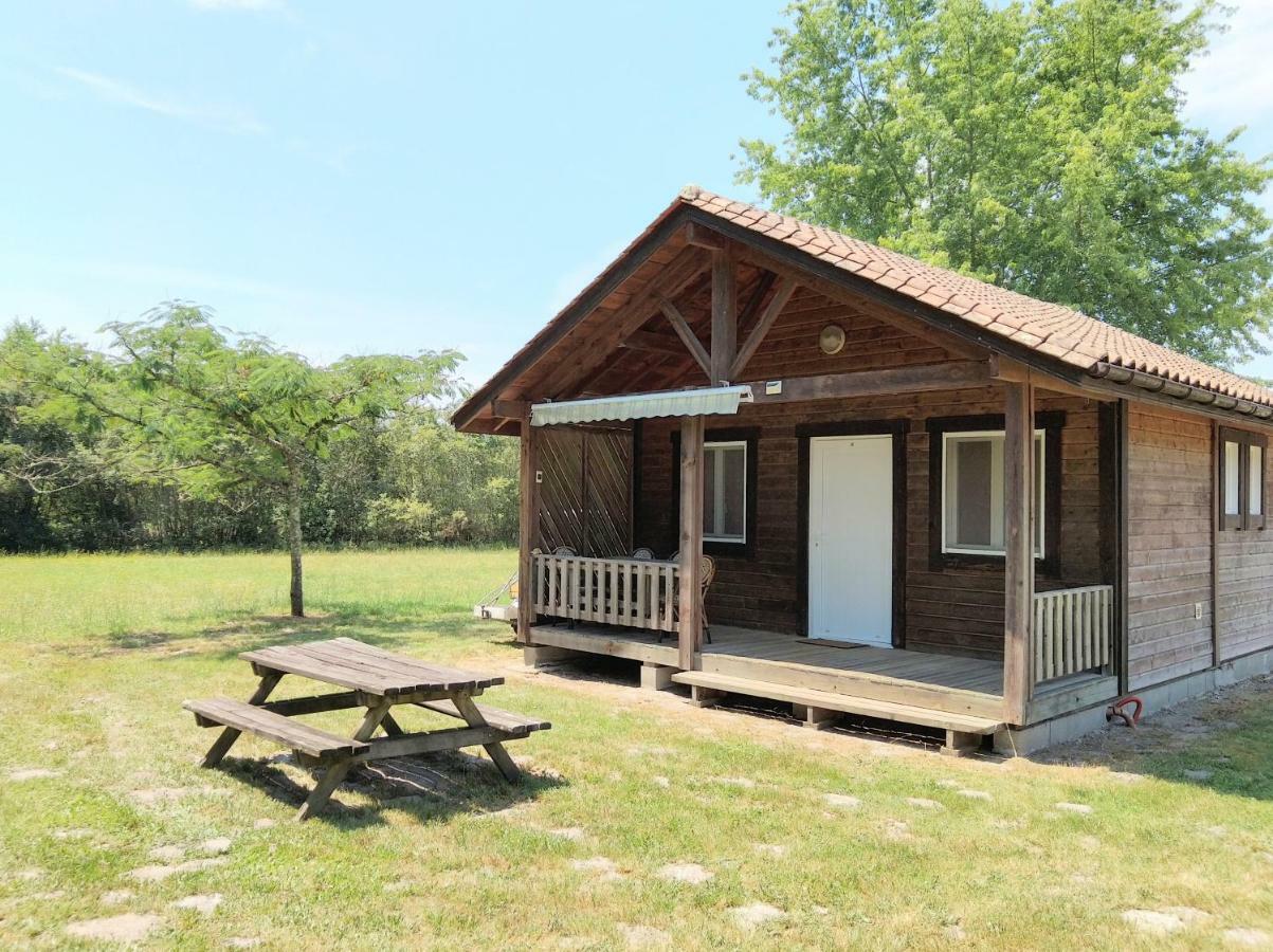 Camping Familial Les Chalets D'Uza Ngoại thất bức ảnh